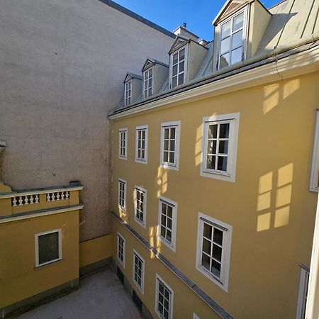 Easy Vienna By Stadtpark - Newly Renovated Esterno foto